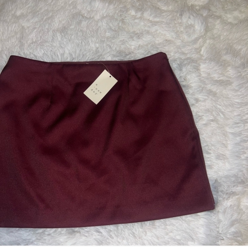 A New Day Burgandy Mini Pencil Skirt Casual NWT